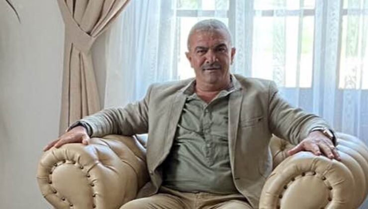 Koltuğa kuruldu adaylık mesajını verdi