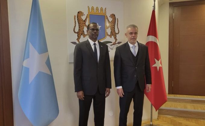 KKTC Ankara Büyükelçisi Korukoğlu, Tanzanya ve Somali Büyükelçilerini ziyaret etti