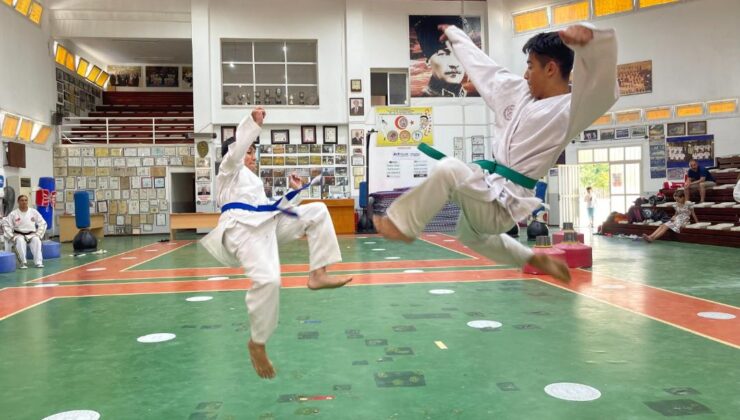 Taekwondoda zor hareketler müsabakaları