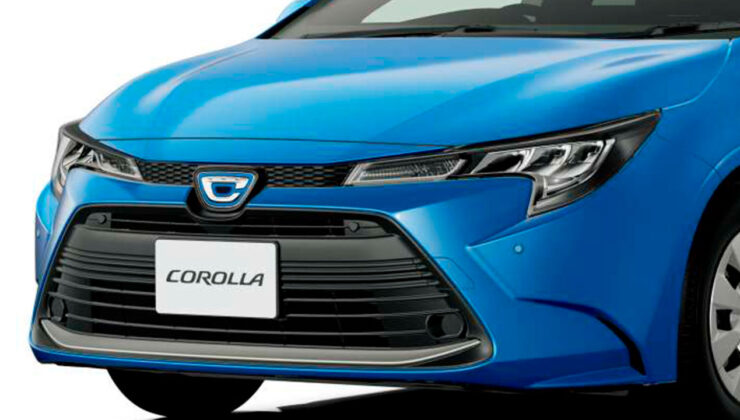 Toyota Corolla Japonya’da farklı logo ile tanıtıldı
