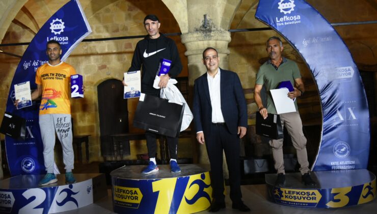 LTB tarafından organize edilen 10.Lefkoşa Maratonu’nun ödül töreni Büyük Han’da gerçekleştirildi