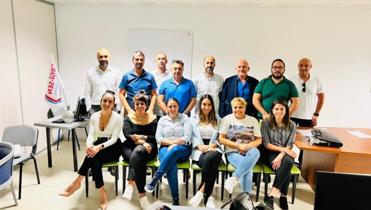 VERGİ-SEN’de başkanlığa yeniden Şebnem Kuyucuoğulları seçil