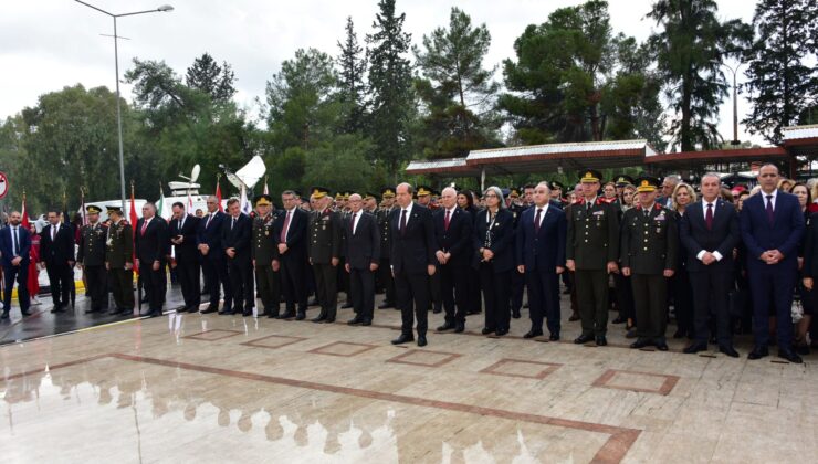 Ulu Önder Atatürk, vefatının 84’üncü yıldönümünde Lefkoşa Atatürk Anıtı önünde düzenlenen törenle anıldı