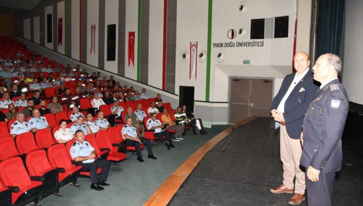 Polis mensuplarına seminer düzenlendi