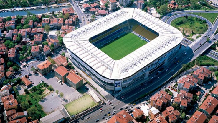 Fenerbahçe Stadyumu’nun ismi değişti! Sosyal medya yıkılıyor