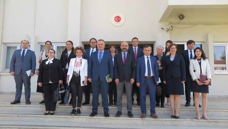 TC bakanlıklarından temsilciler, “KKTC Yerel Yönetimler Master Planı” kapsamında KKTC’yi ziyaret ediyor