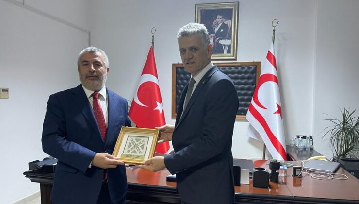 ÖSYM Başkanı Ersoy KHK Başkanı Köseoğlu’nu ziyaret etti