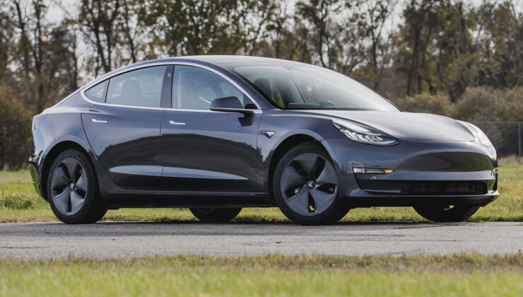 Tesla Model 3 yenileniyor! İşte ilk detaylar