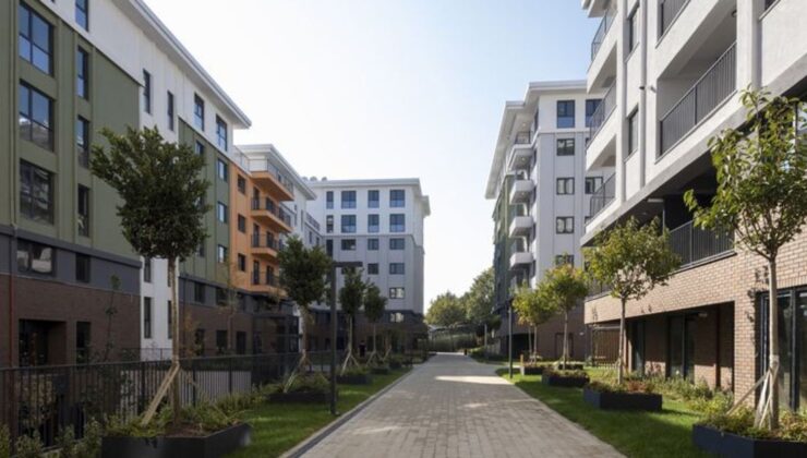 Konut fiyatları artışında 1,5 yıl sonra ilk yavaşlama