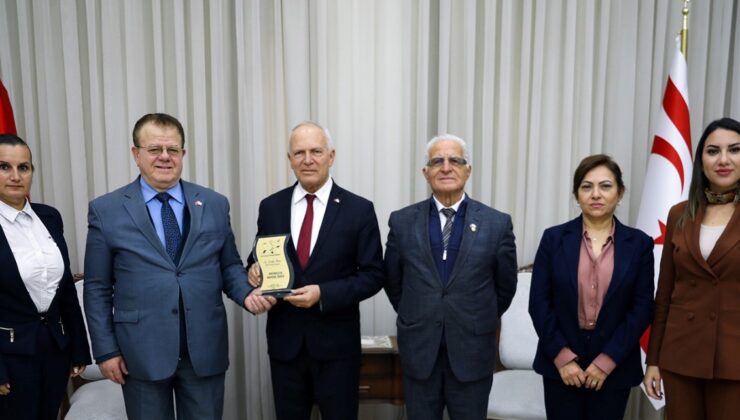 Cumhuriyet Meclisi Başkanı Töre: Egemenliğe ve topraklara sahip çıkılmalı