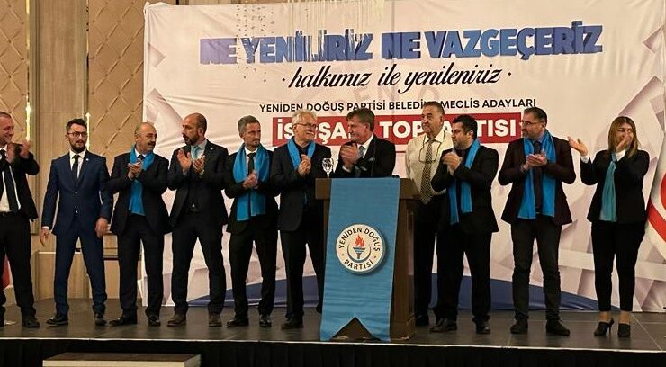 YDP “Seçmen Psikolojisi, Vücut Dili ve Hitabet, Parti Manifestosu” konularında seminer düzenledi