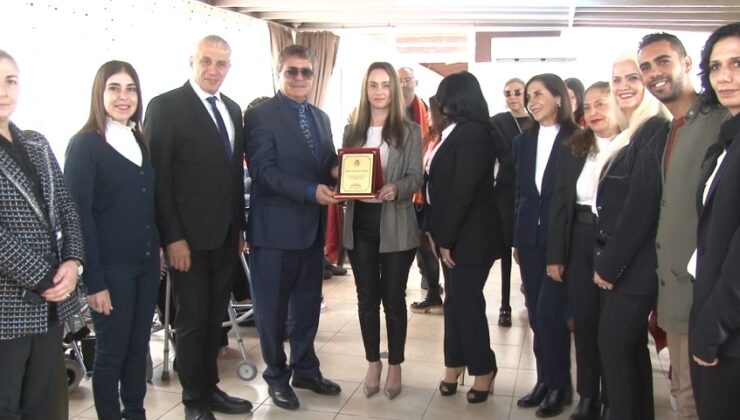 Başbakan Üstel ile Sağlık Bakanı Gürçağ ve Çalışma Bakanı Taçoy Lapta Huzurevi’ni ziyaret etti