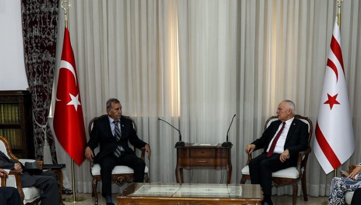 Töre,Ruh Sağlığını Koruma ve Ruh Hastalarına Yardım Derneği heyetini kabul etti