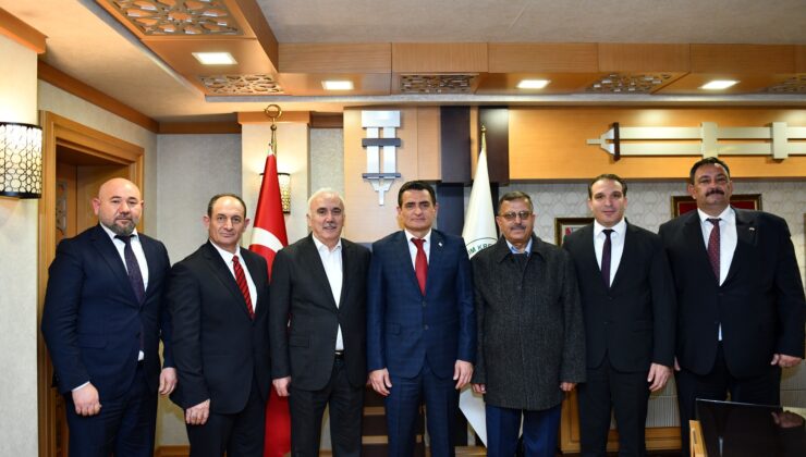 Oğuz Ankara’da Tarım Kredi Kooperatifi Genel Müdürü Aydın’la görüştü