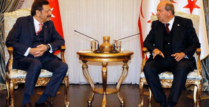 Cumhurbaşkanı Tatar, Türkiye Odalar ve Borsalar Birliği Başkanı Hisarcıklıoğlu ve beraberindeki heyeti kabul etti
