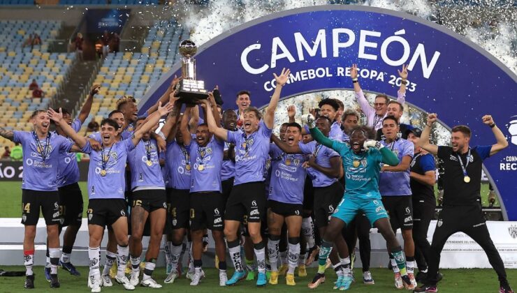 Independiente şampiyon
