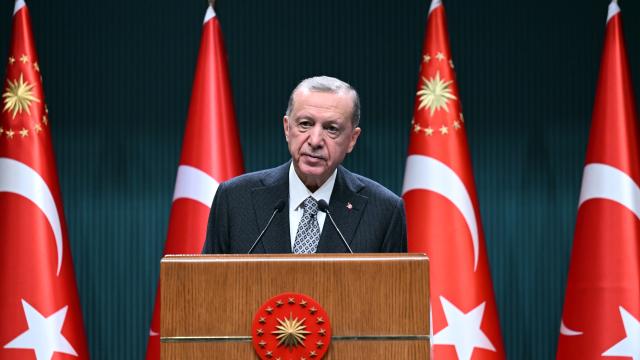 TC Cumhurbaşkanı Erdoğan: Deprem bölgesinde 488 bin yeni hane yaparak vatandaşlarımıza teslim edeceğiz