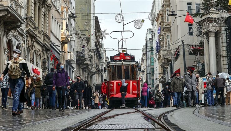 TÜİK: Ocak ayında Türkiye’de işsizlik oranı 0,5 azalarak yüzde 9,7 oldu