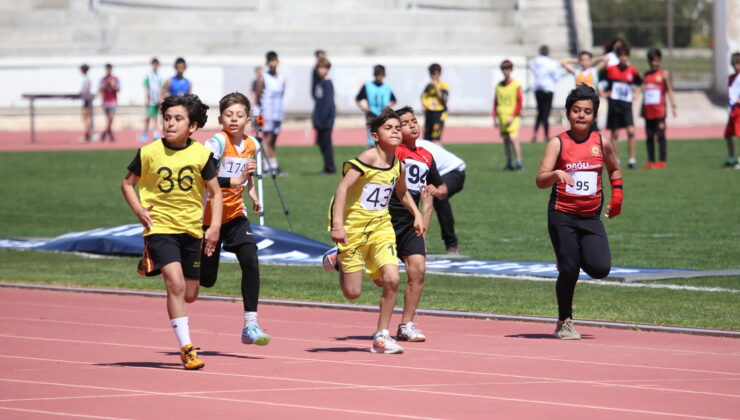 İlkokul atletizmde eleme yarışları başladı