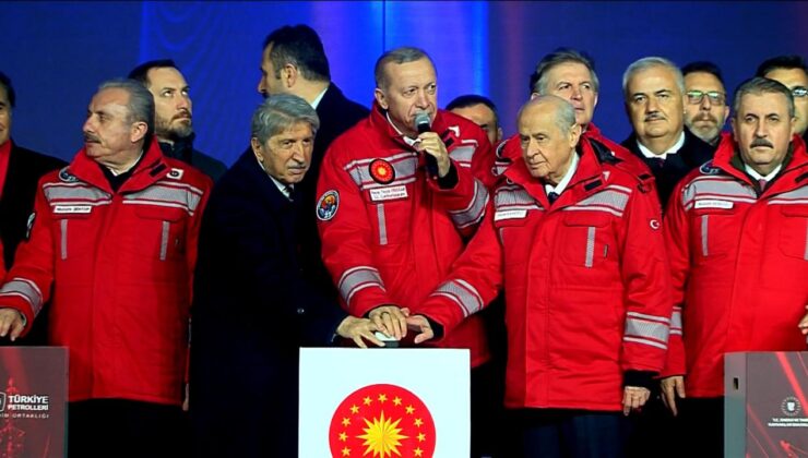 TC Cumhurbaşkanı Erdoğan: Mutfak ve sıcak su tüketiminde kullanılan doğal gazı bir yıl süreyle ücretsiz vereceğiz