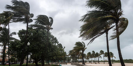 Meteoroloji Dairesi yarından itibaren iki gün fırtınamsı rüzgar beklendiğini duyurdu… Çarşamba yağmur da var