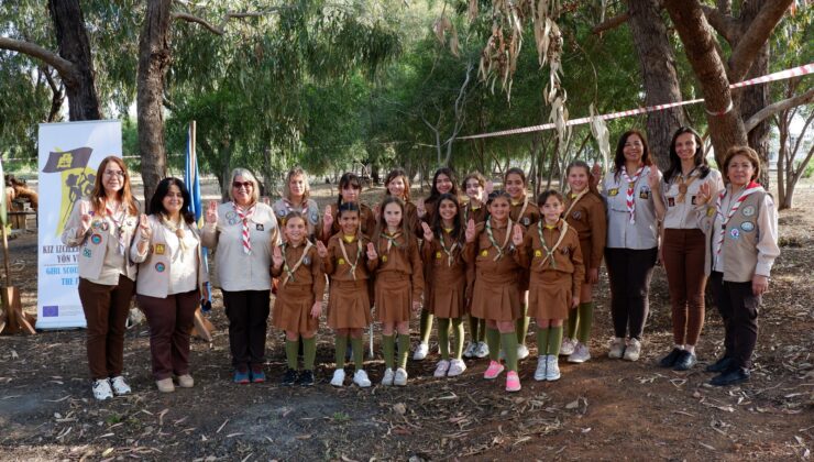 “Kız İzciler Geleceğe Yön Veriyor Projesi” kapsamında dostluk kampı düzenlendi