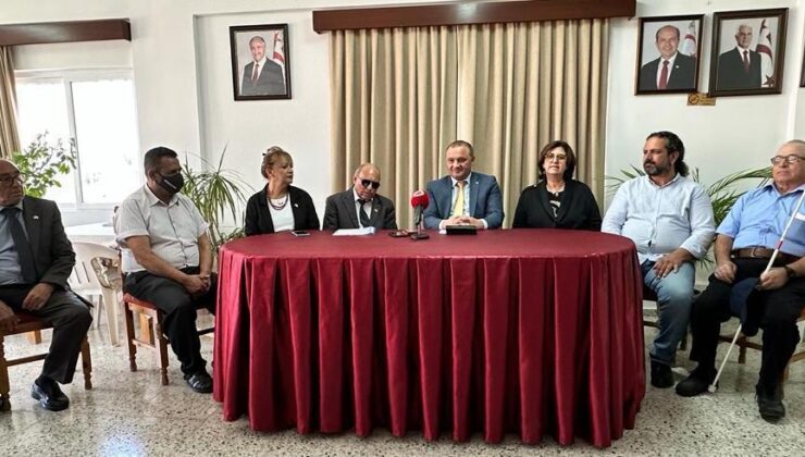 Maliye Bakanı Şan, Kıbrıs Türk Engelliler Federasyonu’nu ziyaret etti