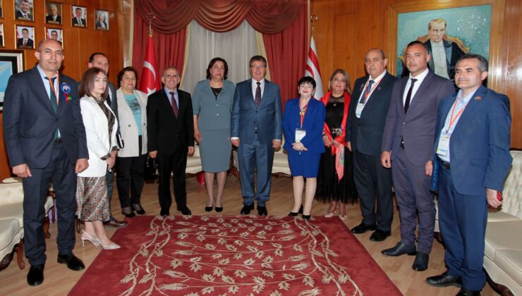 Başbakan Üstel, Azerbaycan Dostluk Cemiyeti’ni kabul etti
