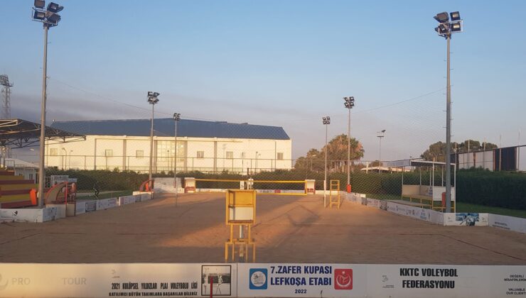 Plaj Voleybolunda sahalar hazır