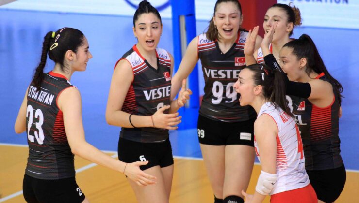 Ceyda ve Ceylin’li Türkiye finalde