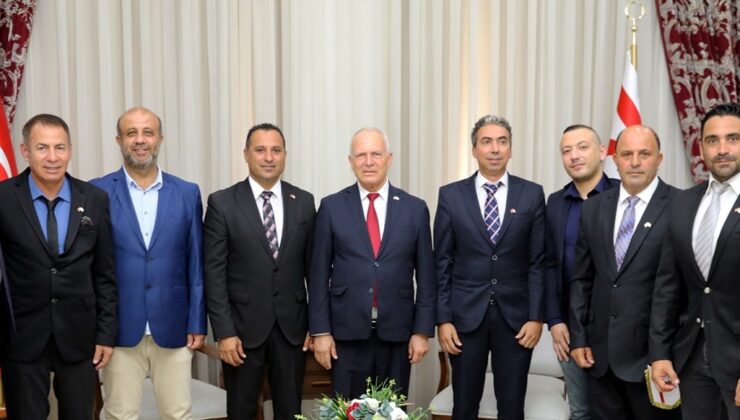 Cumhuriyet Meclisi Başkanı  Töre,  Spor Yazarları Derneği heyetini kabul etti