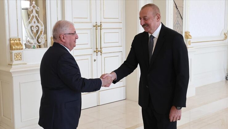 TC Milli Savunma Bakanı  Güler, Azerbaycan Cumhurbaşkanı  Aliyev tarafından kabul edildi