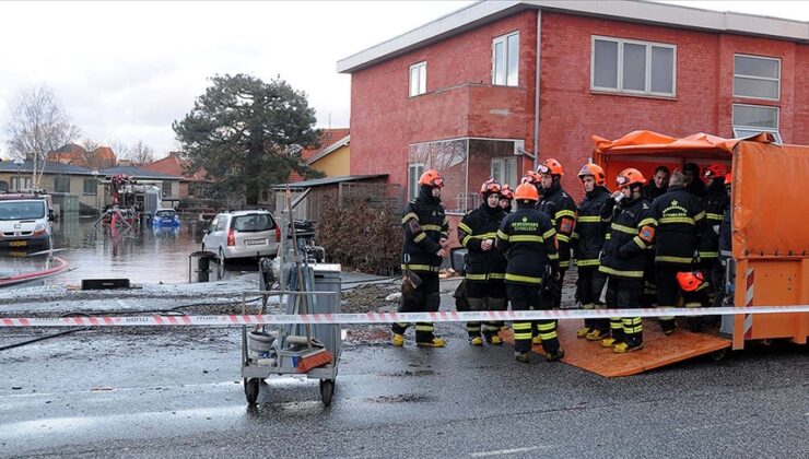 Kuzey Avrupa’da etkili olan fırtınalar, birçok ülkede ulaşımı sekteye uğrattı