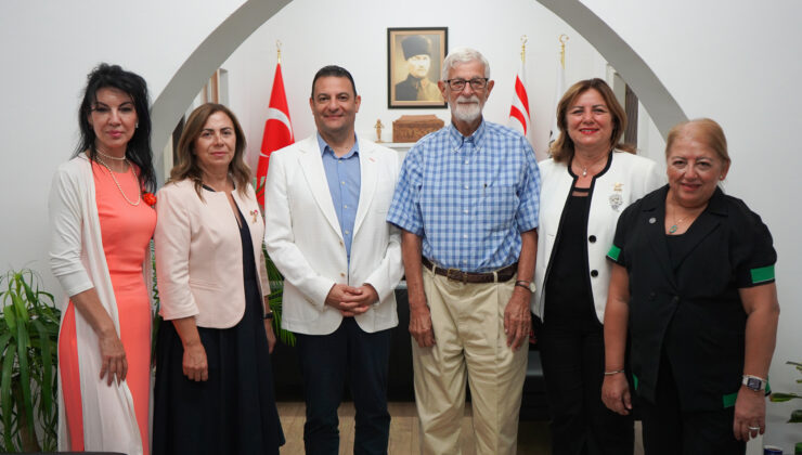 Prof. Dr. Vamık Volkan, ARUCAD’da “İç Dünyamız” konulu söyleşide konuştu