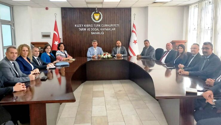 Tarım ve Doğal Kaynaklar Bakanı Çavuş, TC Lefkoşa Büyükelçisi Feyzioğlu ile bir araya geldi