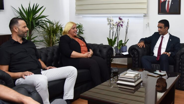 Bakan Gardiyanoğlu, Mehmetçik Büyükkonuk Belediye Başkanı Tuğlu’yu kabul etti