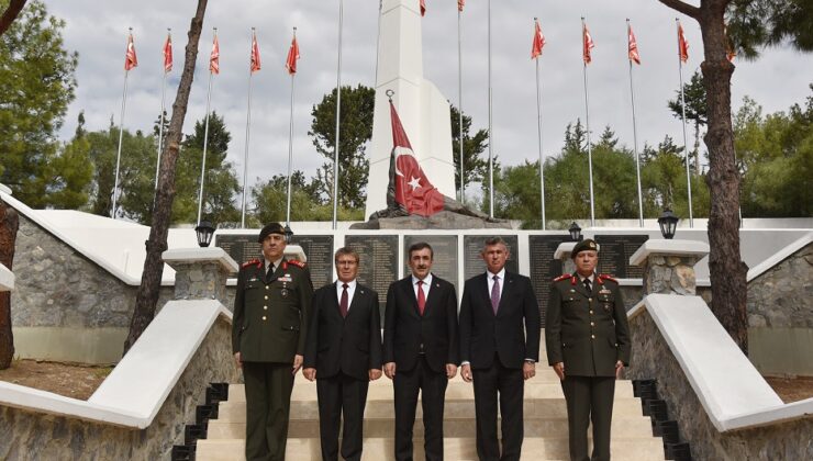 Türkiye Cumhurbaşkanı Yardımcısı Cevdet Yılmaz, Boğaz Şehitliği’ni ziyaret etti