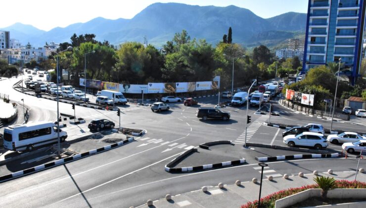 Girne Belediyesi’nden açıklama: “Hirondel’in yeni ismi Rauf Raif Denktaş Meydanı”