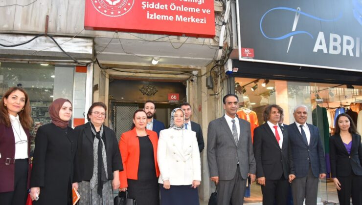 Gardiyanoğlu, Ankara’da  Çocuk Evleri Sitesi ve  Şiddet Önleme Merkezi’ni (ŞÖNİM) ziyaret etti