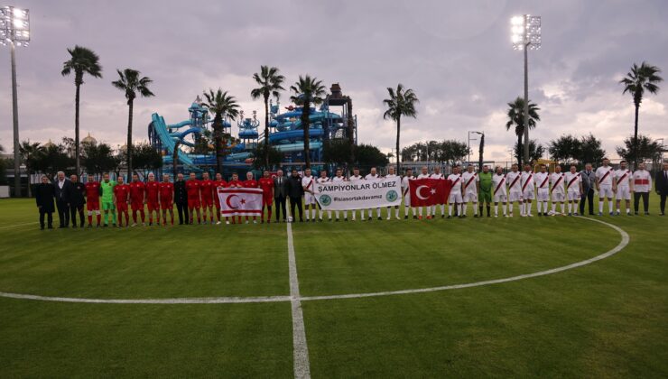 Cumhuriyet Meclisi, TBMM Futbol Takımları TC’nin 100.cü ve KKTC’nin 40.cı yıl dönümü anısına futbol karşılaşması yaptı