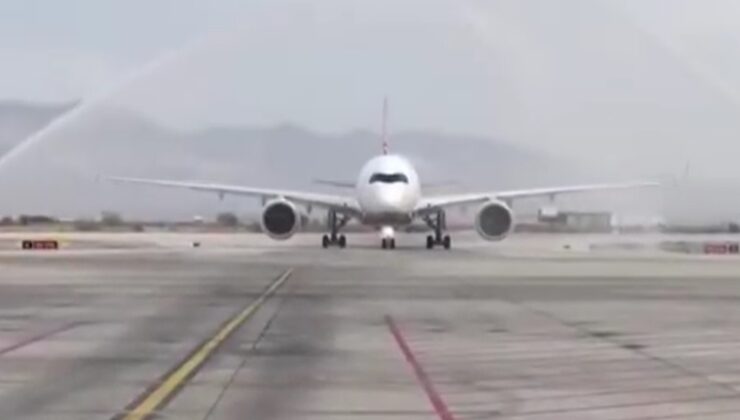 Ercan Havalimanı’nda bir ilk:THY’ye ait Airbus A350-900 tipi geniş gövdeli yolcu uçağı Ercan Havalimanı’na indi