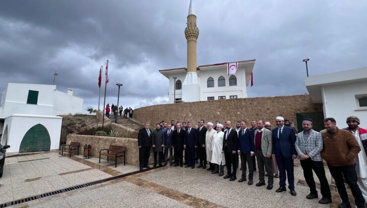 Cumhurbaşkanı Ersin Tatar, Hazreti Ömer Camisi’nin açılışına katıldı