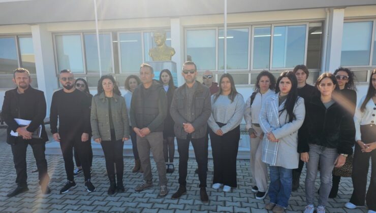 Kıbrıs Türk Orta Eğitim Öğretmenler Sendikası eylemlerini sürdürüyor