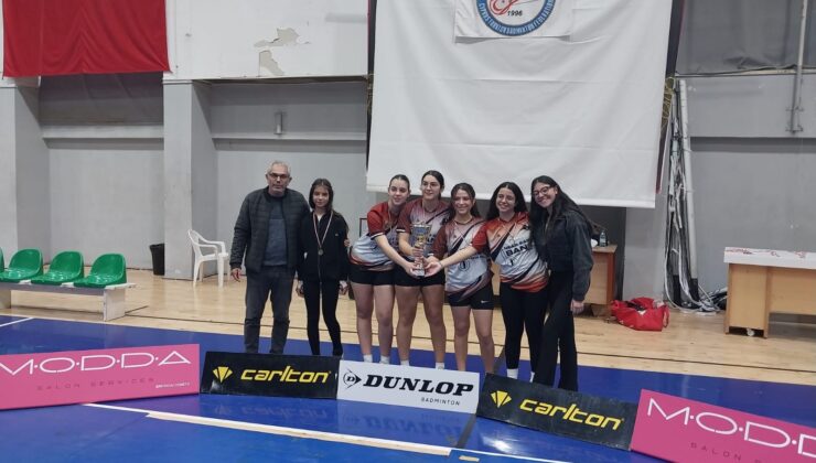 Badminton’da YDÜ zirvede