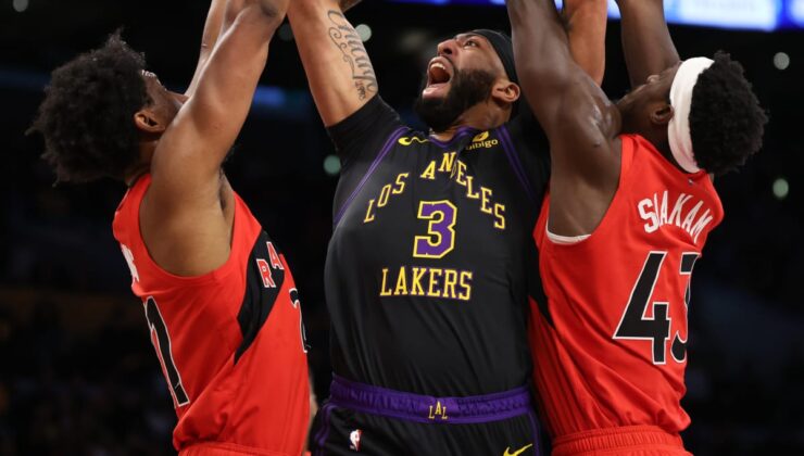Lakers, Davis’le galip: 132-131