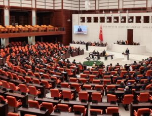 Türkiye’de yerel seçimde 26 milletvekili, belediye başkanlığı için yarışacak