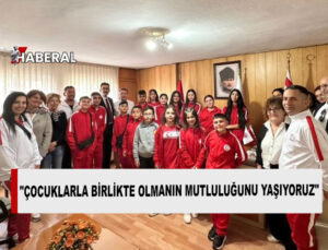 23 Nisan etkinlikleri için Ankara’ya giden KKTC ekibi Kültür Derneği’ni ziyaret etti