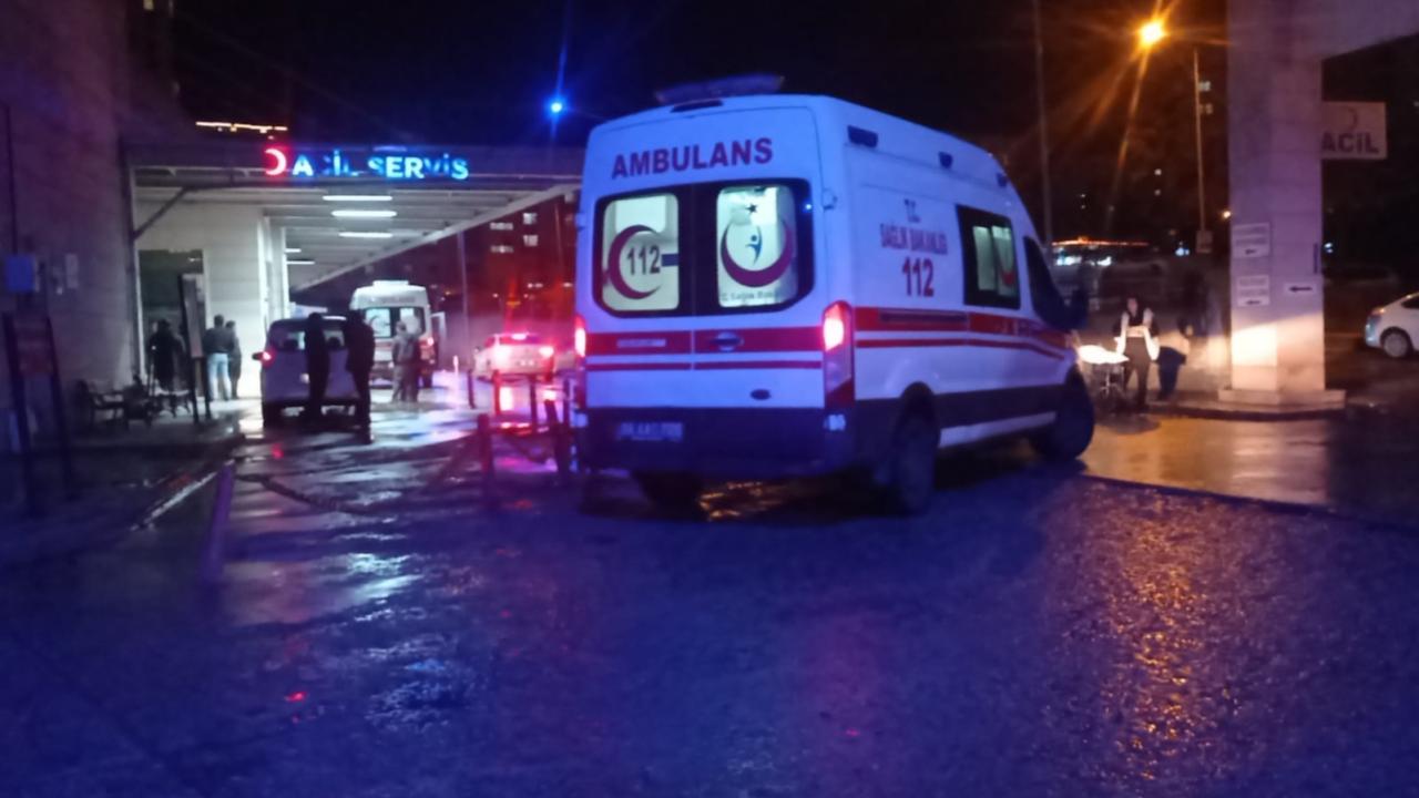 İzmir’de trafik kazası: 1 kişi hayatını kaybetti, 2 yaralı