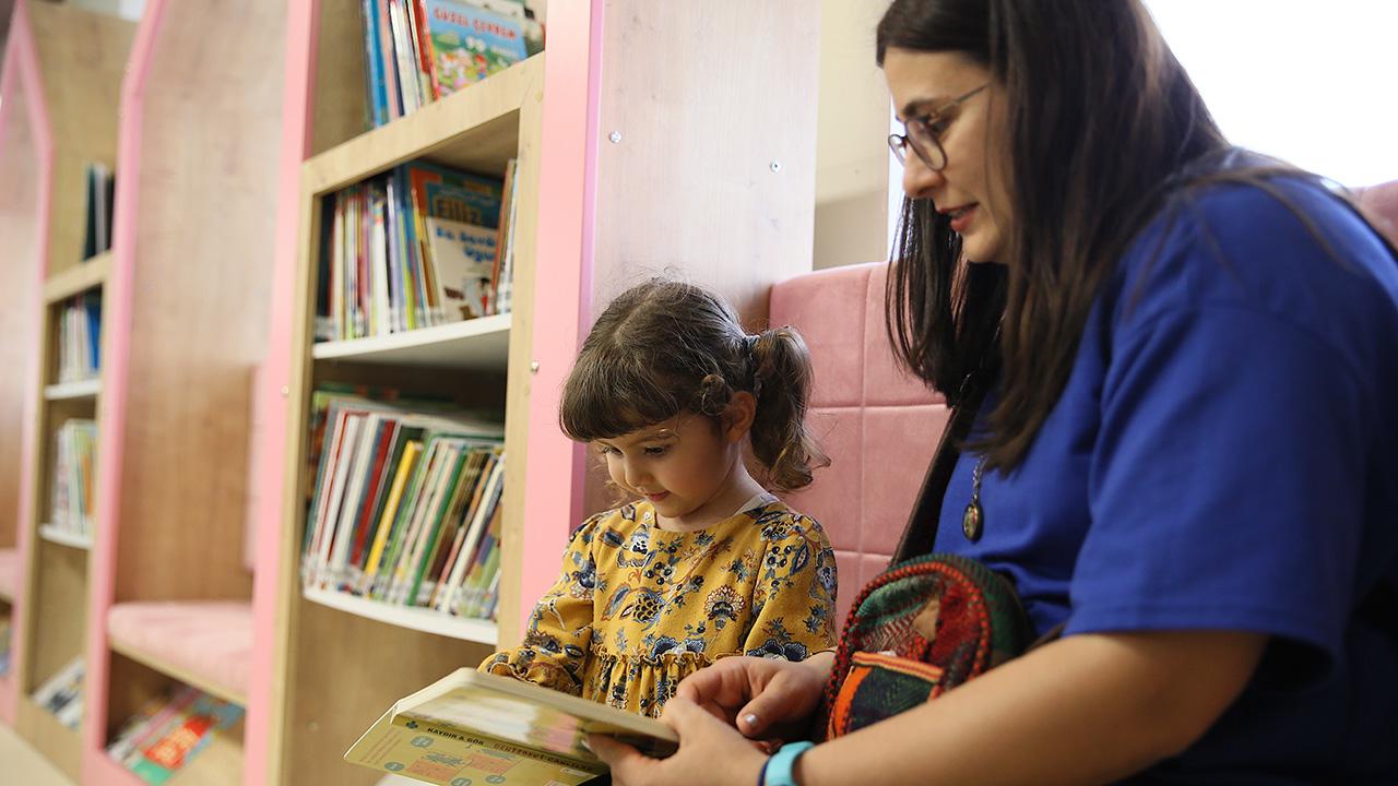 Gaziantep’te yeni açılan bebek kütüphanesi ailelerin ikinci adresi oldu