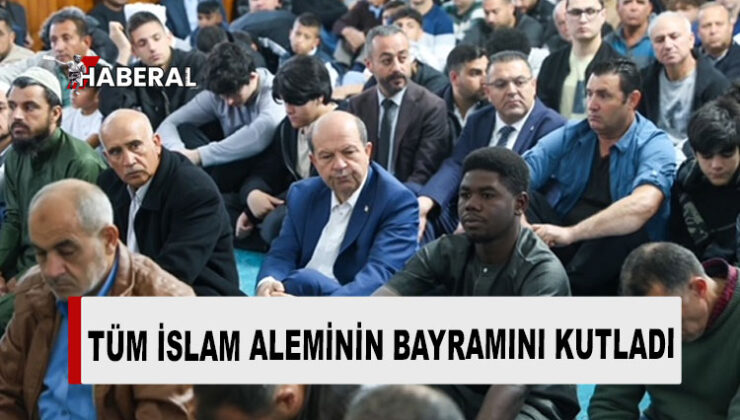 Cumhurbaşkanı Tatar, bayram namazını Hz. Abu Bekir Camisi’nde kıldı